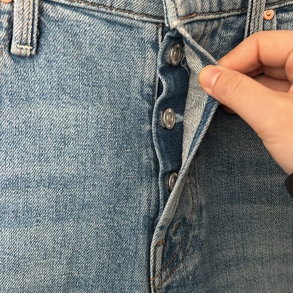 Mother Denim The pickup skimp in The Melancholy. Size 23x32 - Picture 5 of 12